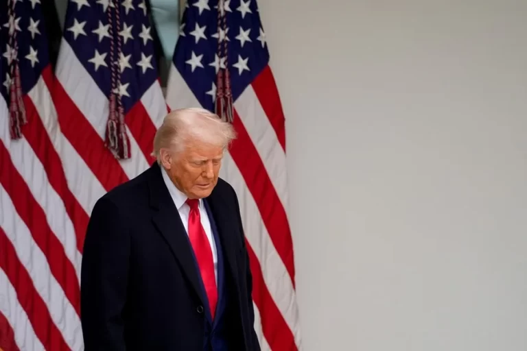 Trump menciona que «EE.UU. desea colaborar con China, no hacerle daño» El nuevo control