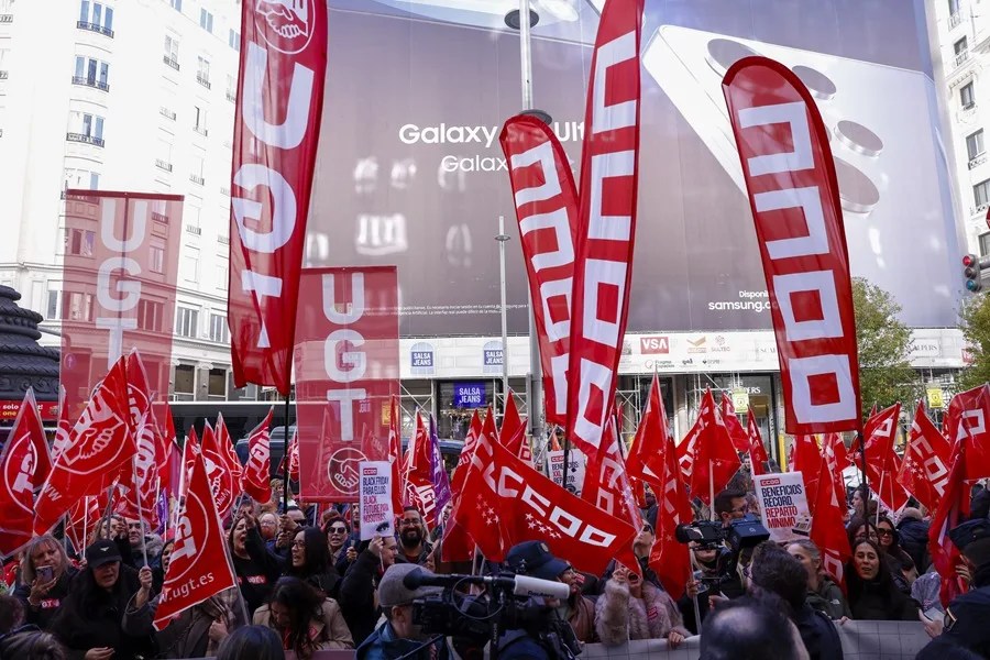 Empleados de Inditex exigen compartir los altos beneficios mientras Hacienda devuelve 2.350