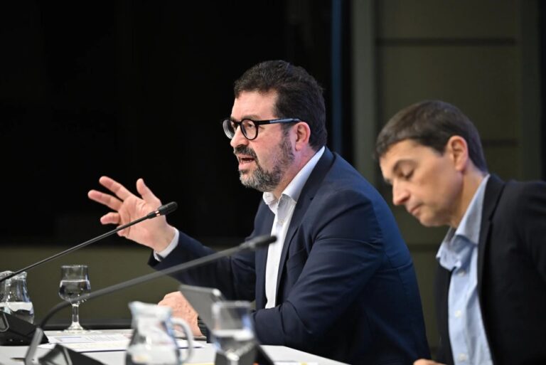 Ley de desindexación clave para el aumento del salario mínimo y PIB en Brasil hacia 2026