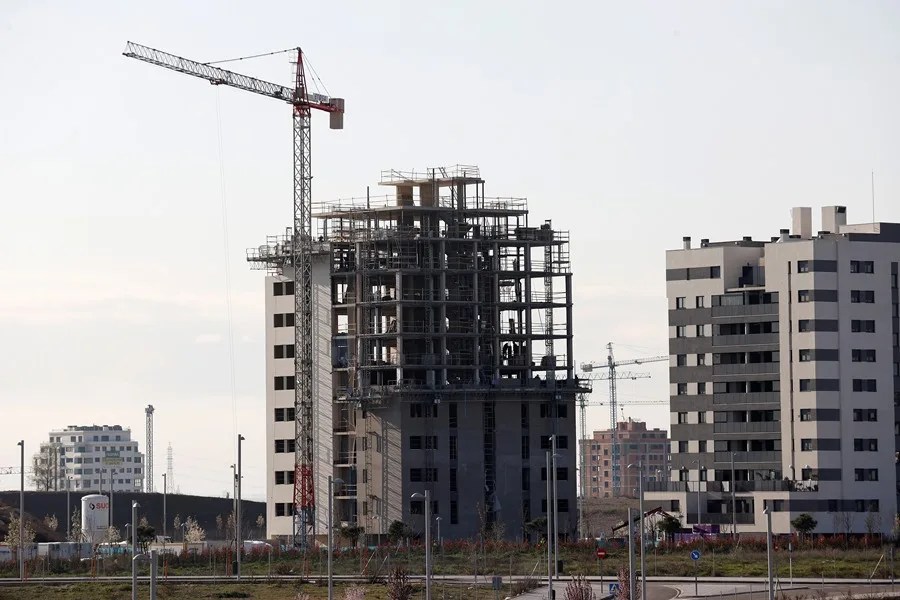 DE GUINDOS VIVIENDA